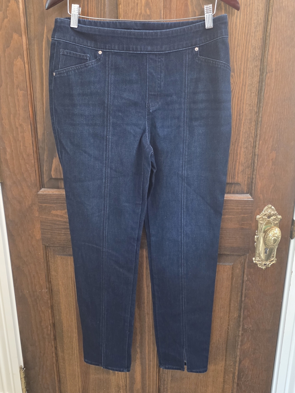 Chico's Dark Indigo Travel Denim SZ 1.5 EUC